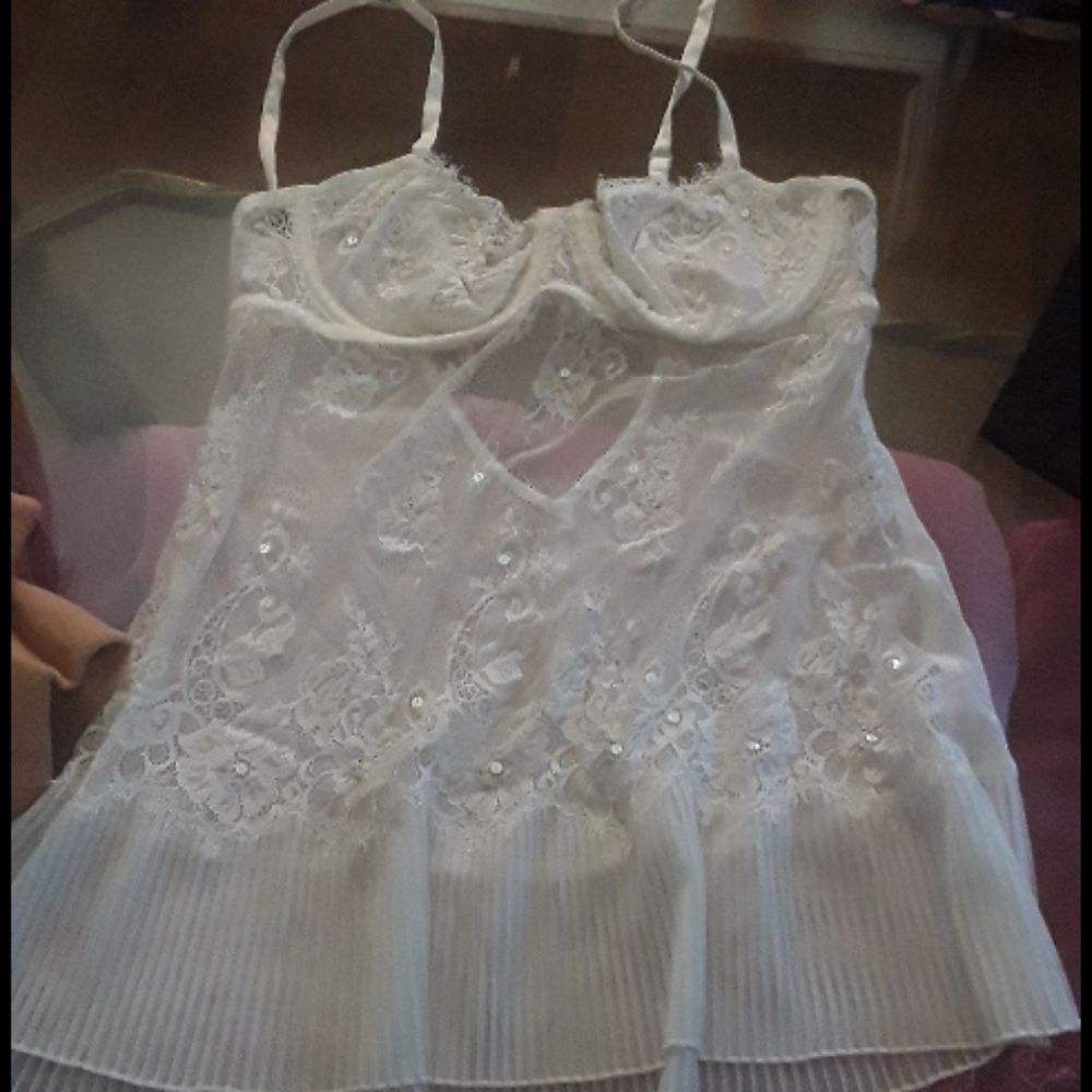 Victoria Secret nightie nwot 36C vintage